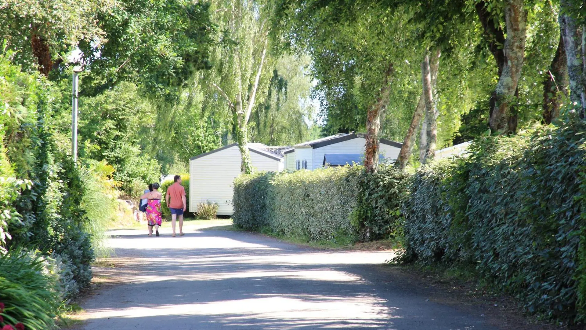 Camping De La Piscine Fouesnant Campsite
