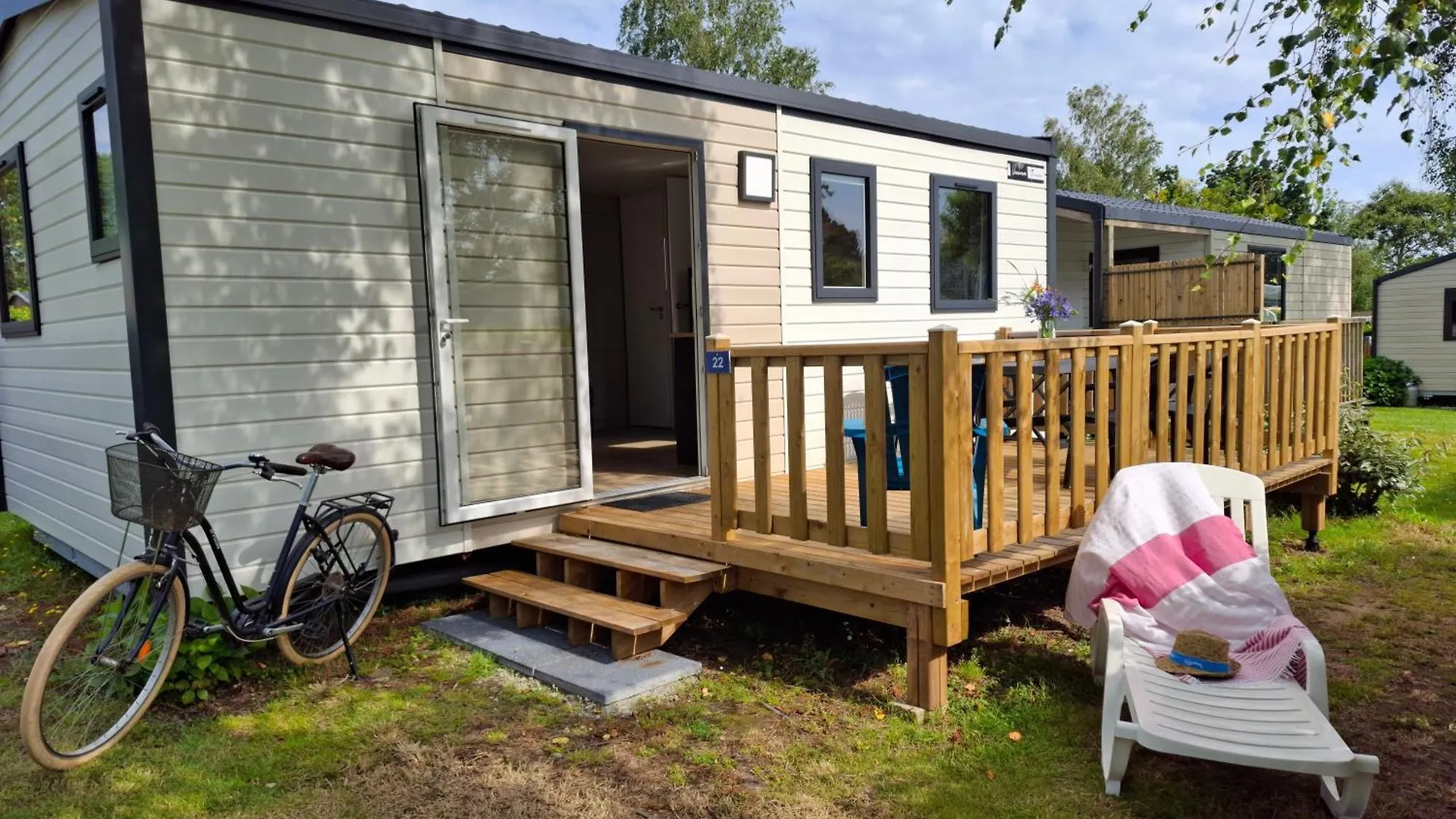 Camping De La Piscine Fouesnant 0*,  France